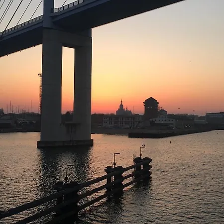 Strandgut Und Feuerstein Apartamento *